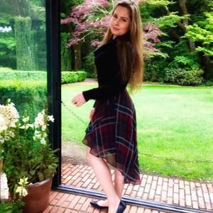 Meet your Posher, Anna